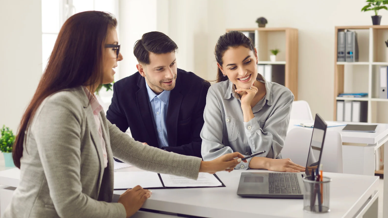 Advertising for Mortgage Brokers: Which Channels Work and How to Use Them Feature Image