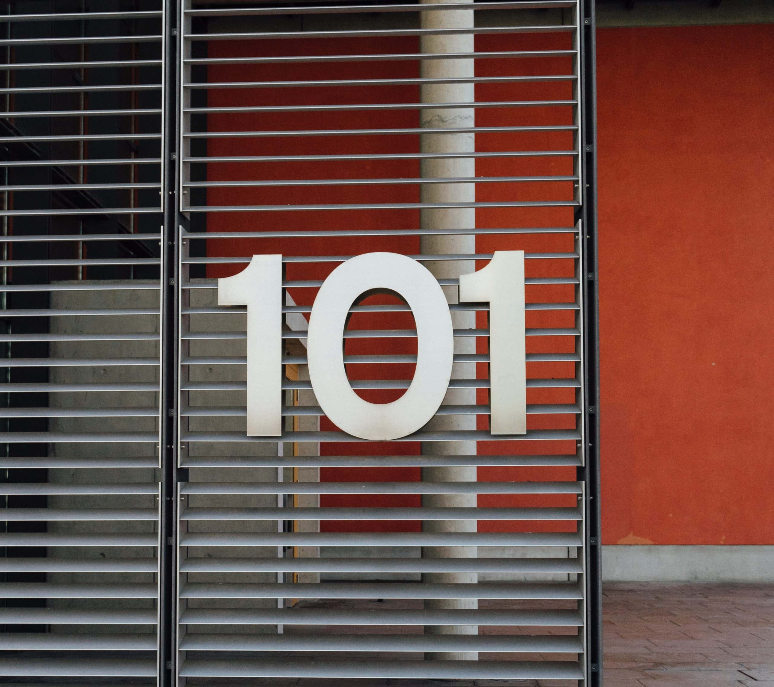 How-to Guide for Lawyers: Persuasive Law Firm Web Design 101 Feature Image